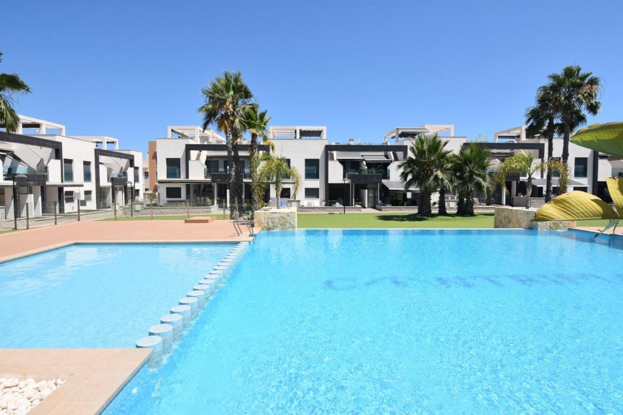 Oasis Beach Orihuela Buitenkant foto