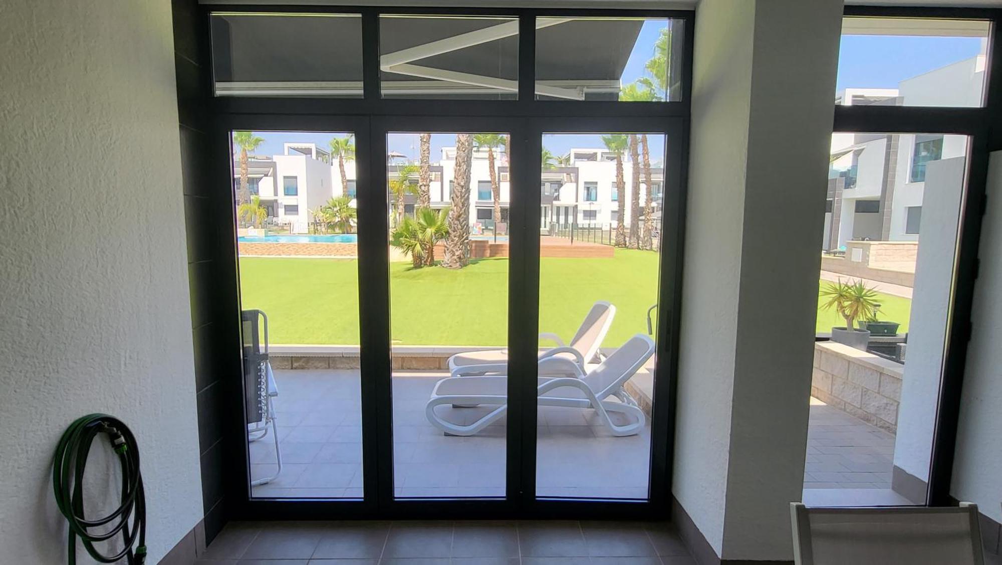 Oasis Beach Orihuela Buitenkant foto